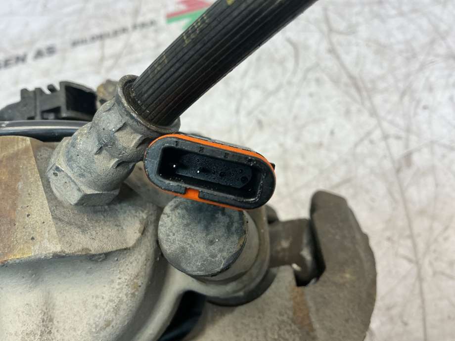 Bremsecaliper høyre bak til Mercedes E-Klasse 2009-2013 (Fase 1) (W212) (W212) (MERCEDES|A 212 423 01 81|)