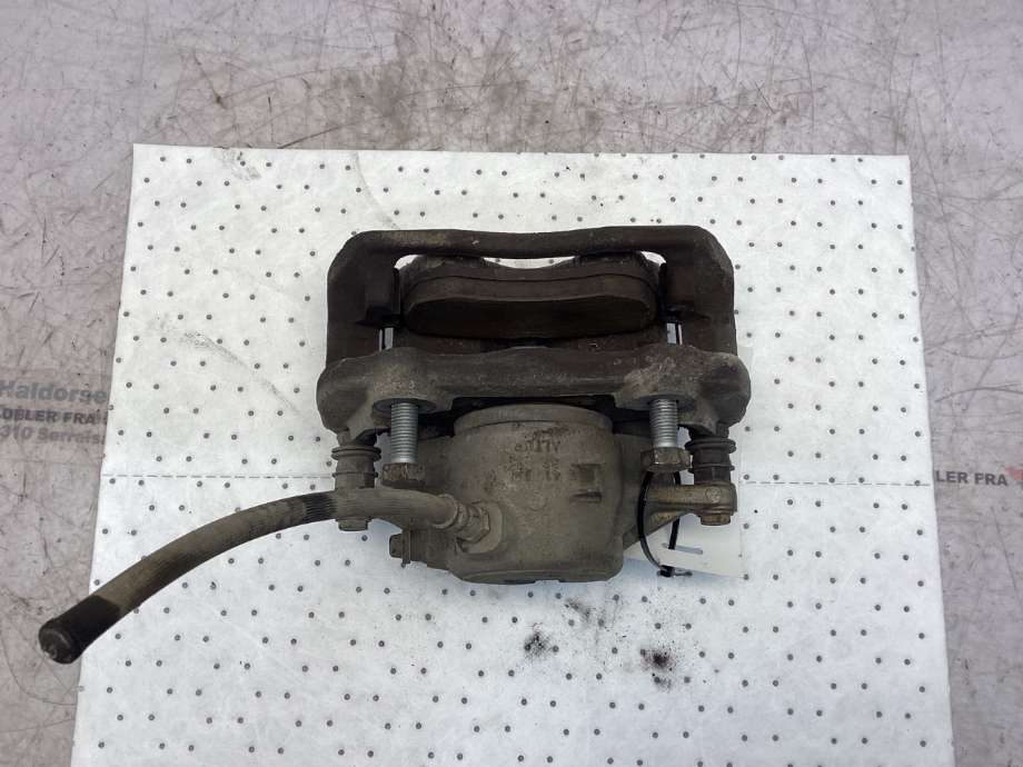 Bremsecaliper venstre foran til Mercedes E-Klasse 2009-2013 (Fase 1) (W212) (W212) (MERCEDES|A 204 421 23 81|)