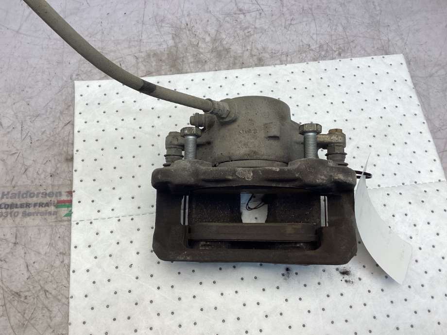 Bremsecaliper høyre foran til Mercedes E-Klasse 2009-2013 (Fase 1) (W212) (W212) (MERCEDES|A 204 421 24 81|)
