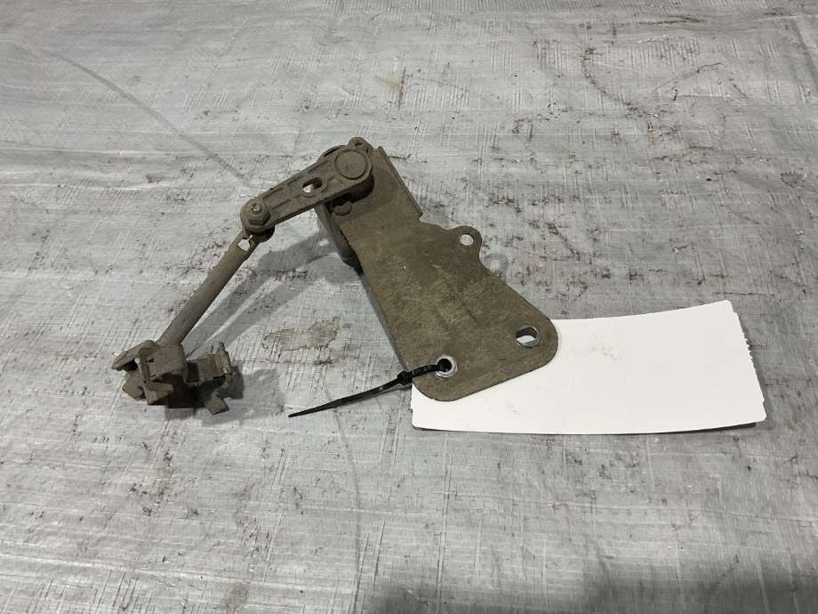 Sensor nivå til Mercedes E-Klasse 2009-2013 (Fase 1) (W212) (W212) (MERCEDES|A 212 540 23 17|)