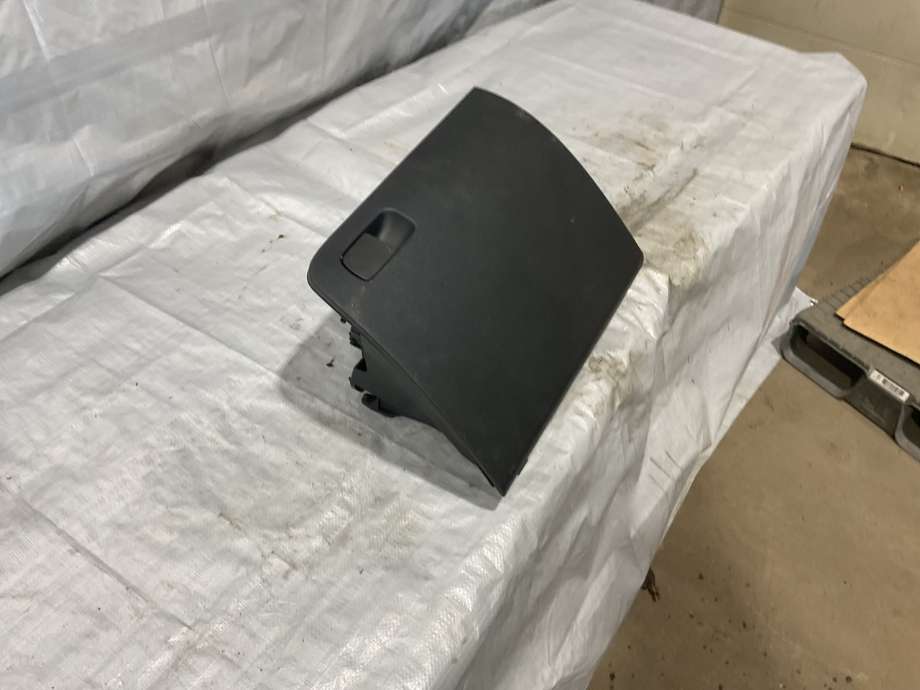 Dashbord til Škoda Octavia 2013-2016 (Type III, Fase 1)  (SKODA|5E1 857 007 AB|)