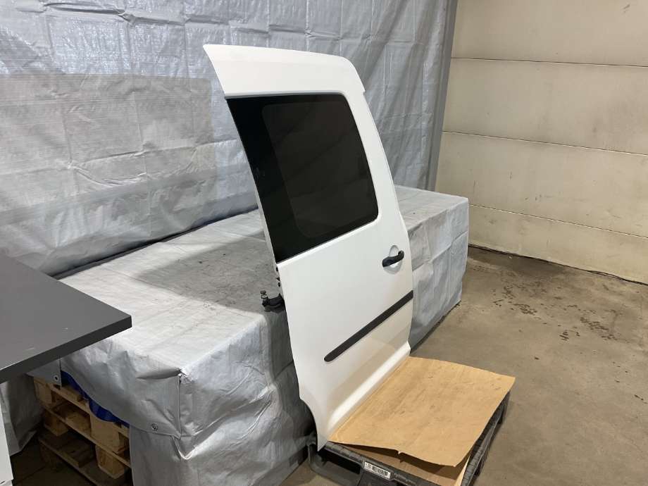 Dør høyre skyvedør til VW Caddy 2015-2020 (Type III, Fase 3)  (VOLKSWAGEN|)