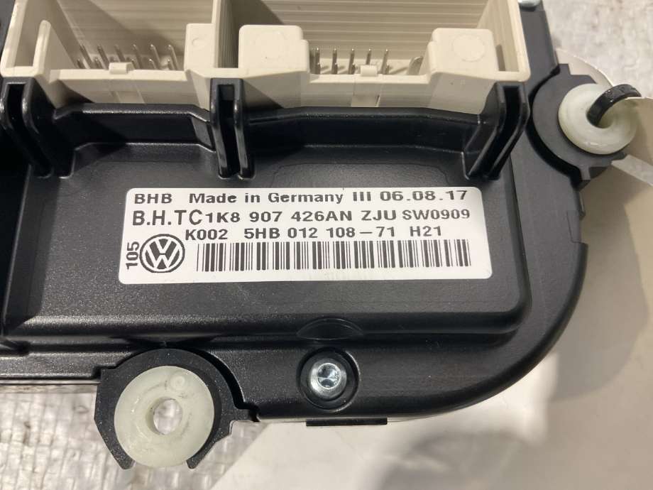 Varmeapparat betjening til VW Caddy 2015-2020 (Type III, Fase 3)  (VOLKSWAGEN|1K8 907 426 AN|)