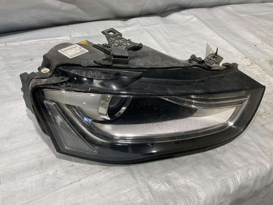 Frontlykt høyre halogen til Audi A4 2007-2014 (Type IV) (B8) (B8) (AUDI|8K0 941 044 C|)