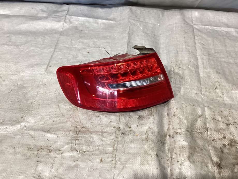 Baklykt venstre til Audi A4, 2007-2014 (Type IV) (B8) (B8) (AUDI|8K9 945 095 D)