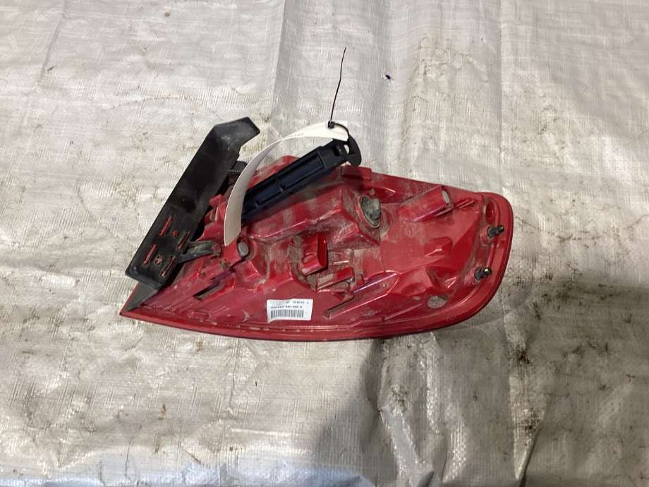Baklykt venstre til Audi A4 2007-2014 (Type IV) (B8) (B8) (AUDI|8K9 945 095 D|)