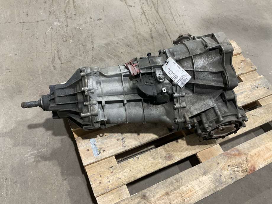 Girkasse manuell 6-trinn til Audi A4 2007-2014 (Type IV) (B8) (B8) (AUDI|0B2 300 029 J|)