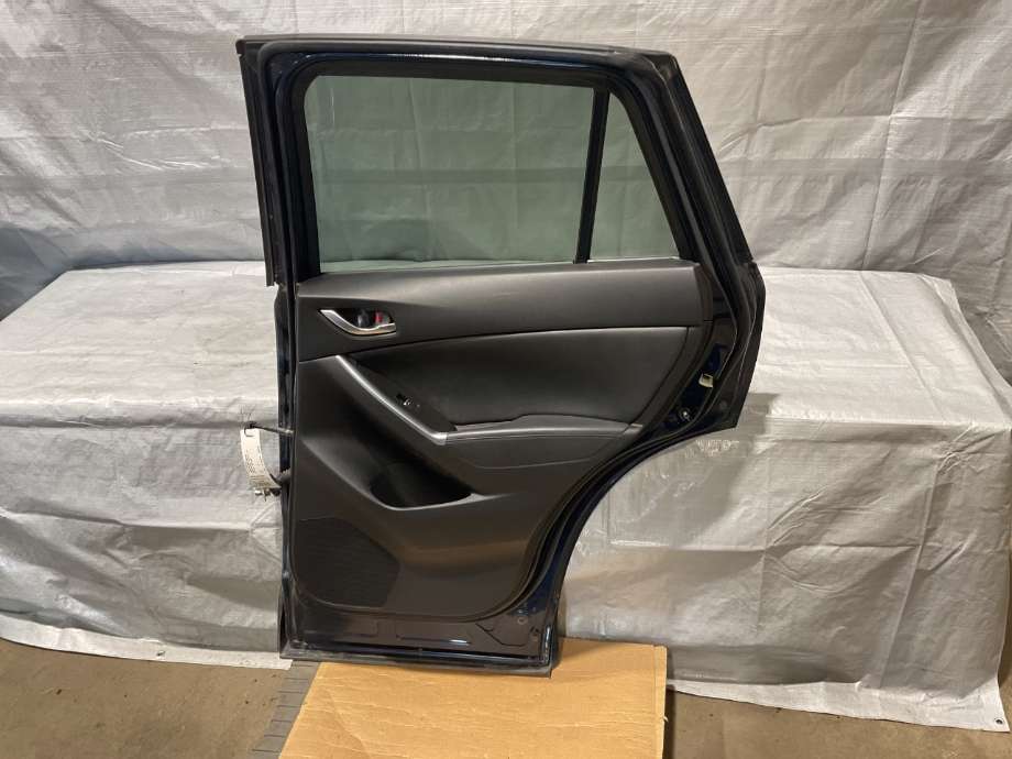 Dør høyre bak til Mazda CX-5 2012-2017 (Type I)  (MAZDA|KDY37202XC|)