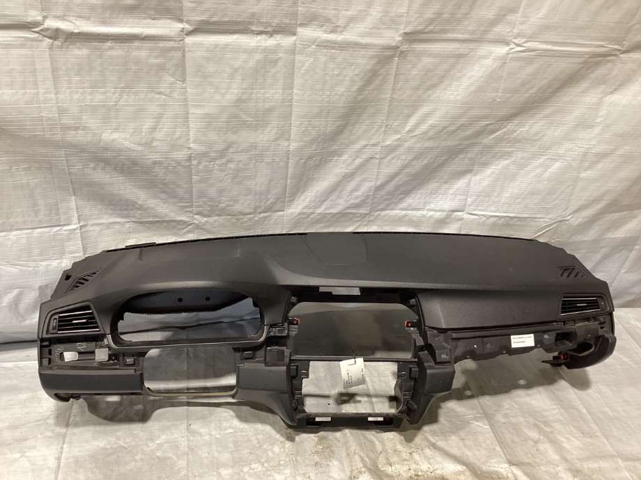 Dashbord til BMW 5-Serie 2010-2017 (F10/F11) (F10/F11) (BMW|51 45 9 207 381|)