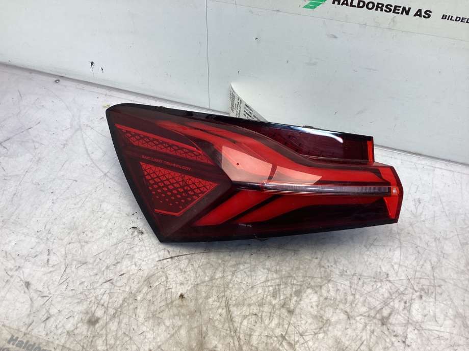 Baklykt venstre til MG Marvel R 2021-->>  (MG MARVEL R STV 5D|11301477|)