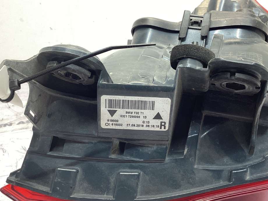 Baklykt høyre til BMW 4-Serie 2013-2020 (F32/F33/F36) (F32/F33/F36) (BMW|63 21 7 296 098|)