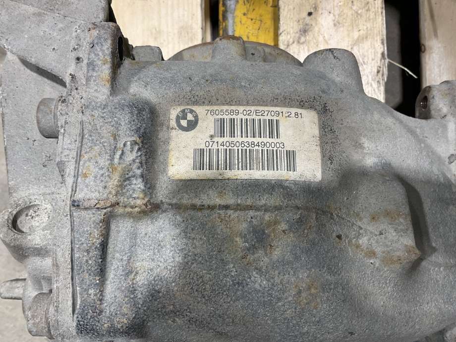 Kardang klokke bak til BMW 4-Serie 2013-2020 (F32/F33/F36) (F32/F33/F36) (BMW|33 10 7 599 475|188LW I=3;23|)