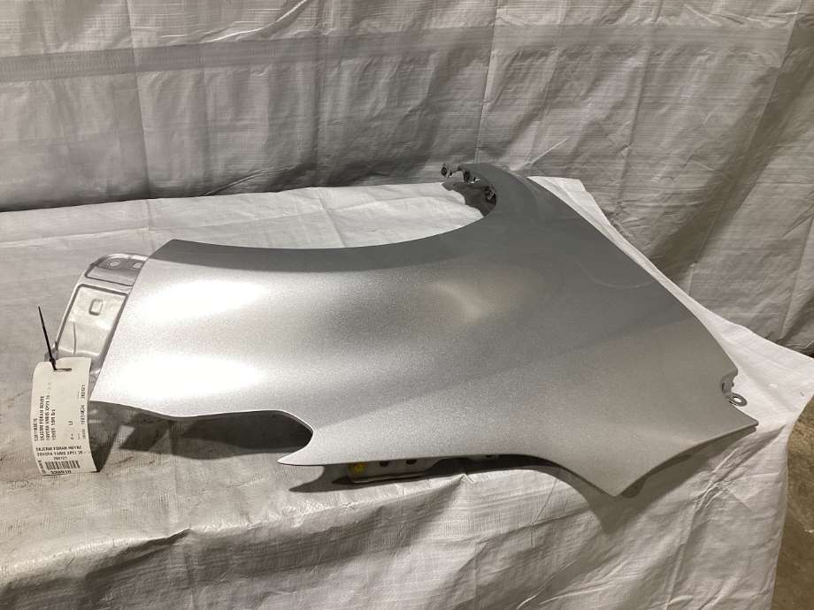 Skjerm venstre foran til Toyota Yaris 2020-->> (Type IV)  (TOYOTA|53812K0070|)