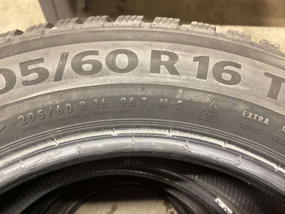 Dekk til Annet Dekk vinter pigg 0-->>  (ICE CONTACT 3|CONTINENTAL|)