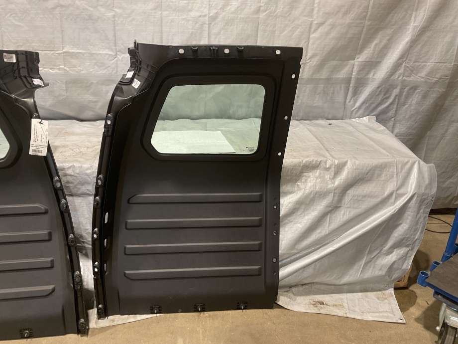 Bagasjerom hundegitter til Mercedes Citan 2021-->> (W420) (W420) (MERCEDES||A 420 713 02 00|A 420 713 04 00)