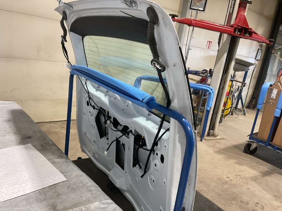 Bakluke til Mercedes Citan 2021-->> (W420) (W420) (MERCEDES|A 420 740 08 00|)