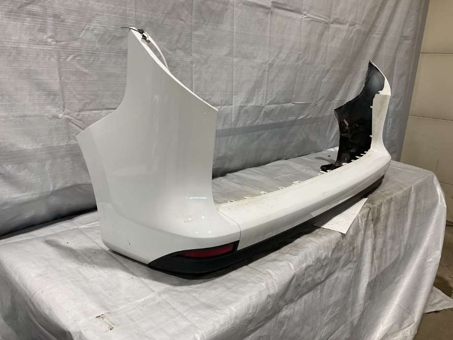 Støtfanger bak til Mercedes Citan 2021-->> (W420) (W420) (MERCEDES|A 420 885 97 00|A 420 885 88 00|A 420 880 05 00)