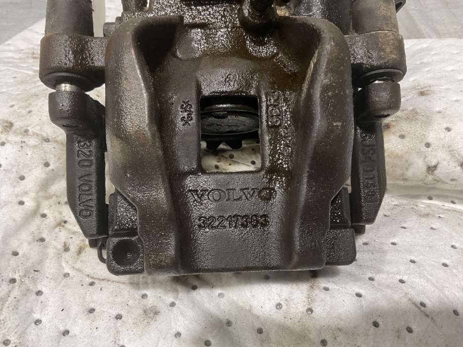 Bremsecaliper venstre bak til Volvo V90 / V90 CC / S90 2016-->>  (VOLVO|31400426|36010401|36011369)