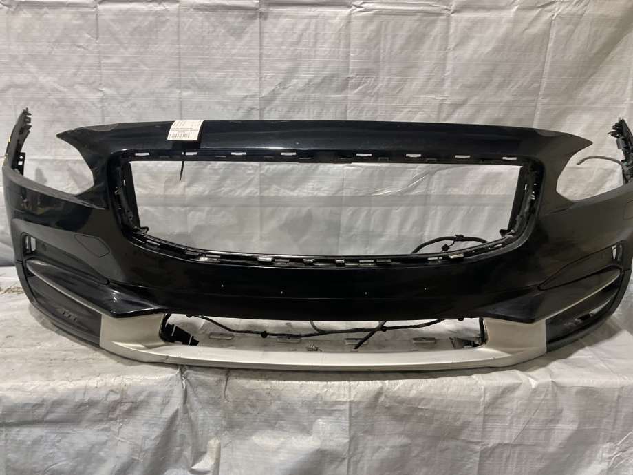 Støtfanger foran til Volvo V90 / V90 CC / S90 2016-->>  (VOLVO|39845344|)