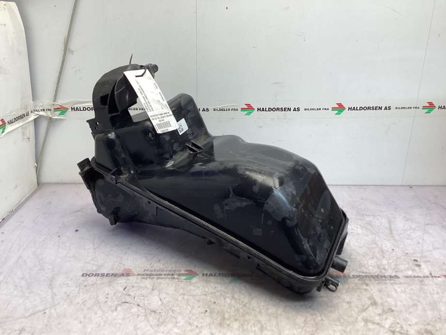 AdBlue tank til Volvo V90 / V90 CC / S90 2016-->>  (VOLVO|31405814|)