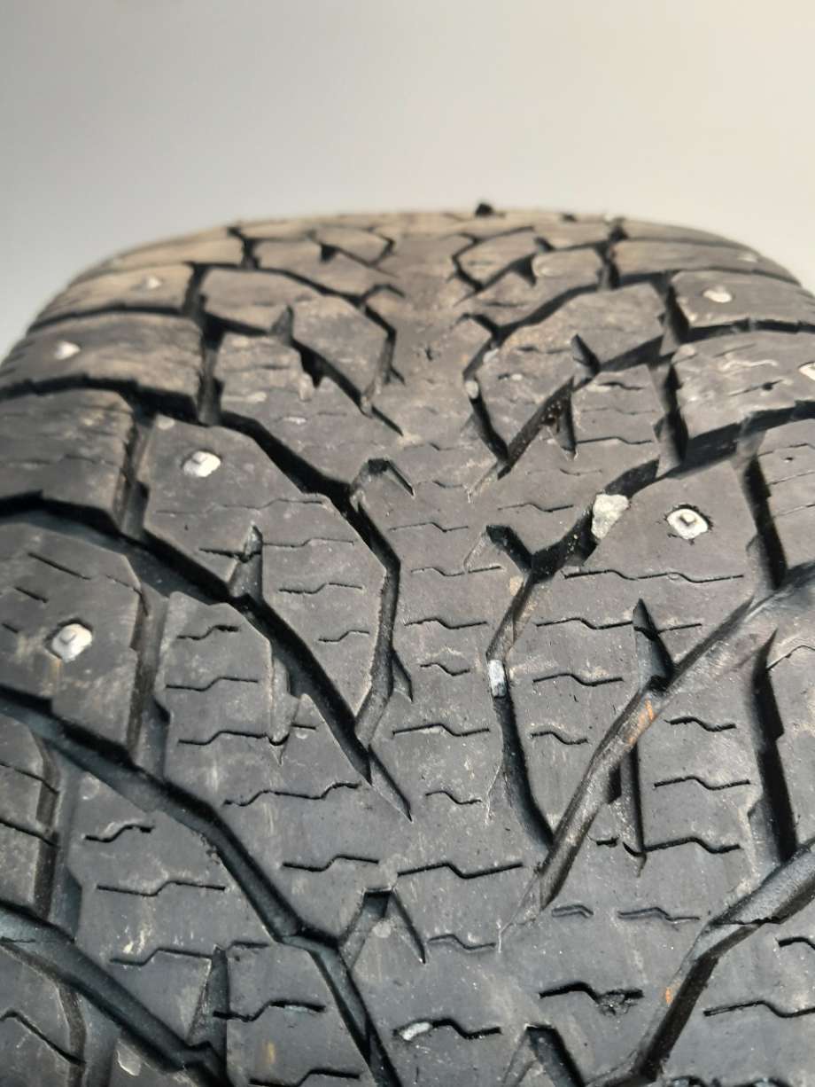Dekk til Annet Dekk vinter pigg 0-->>  (HAKKAPELIITTA C4|NOKIAN|)