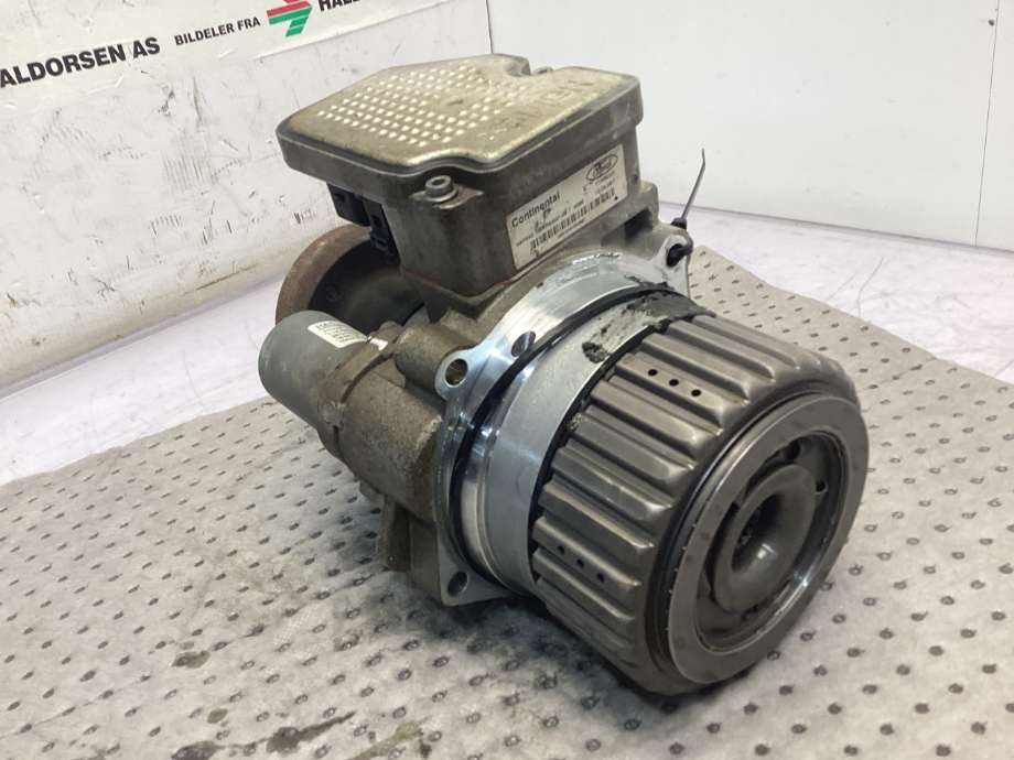 Mellomaksel viskosekobling til Ford Kuga 2008-2012 (Type I)  (FORD|1737040|)