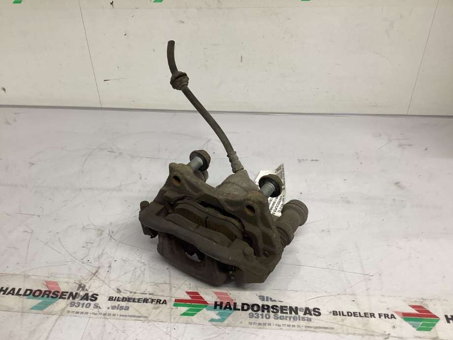 Bremsecaliper høyre bak til Mercedes Vito 2014-->> (W447) (W447) (MERCEDES|A 447 420 07 83|)
