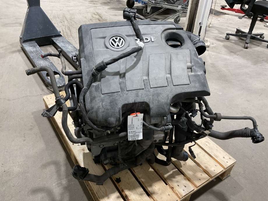 Motor diesel til VW Golf, Plus/Cross, 2009-2013 (Fase 2)  (VOLKSWAGEN|03L 100 036 L)