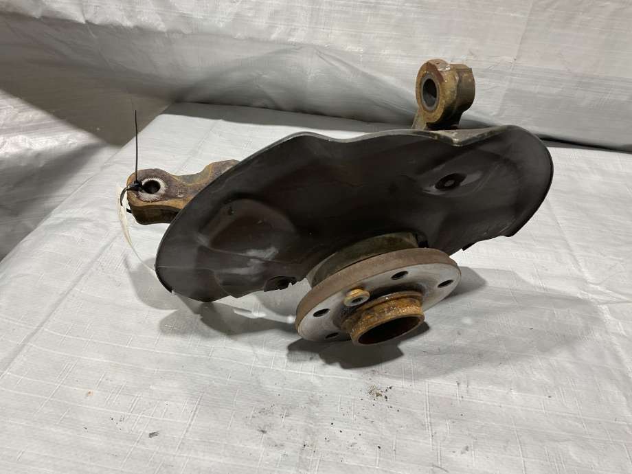 Hjulspindel venstre foran til VW Transporter / Caravelle 2019-->> (T6.1) (T6.1) (VOLKSWAGEN|7H8 407 257 C|7H0 498 611|)