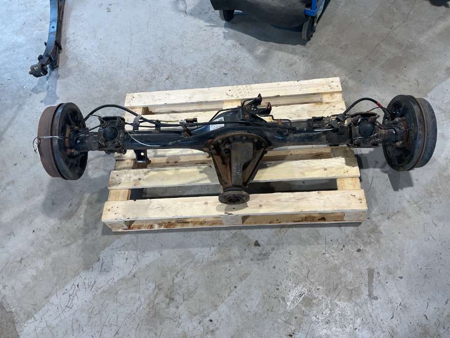 Bakaksel til Ford Ranger / Ranger Raptor 2015-2022  (FORD|LB3G-4010-AB|)