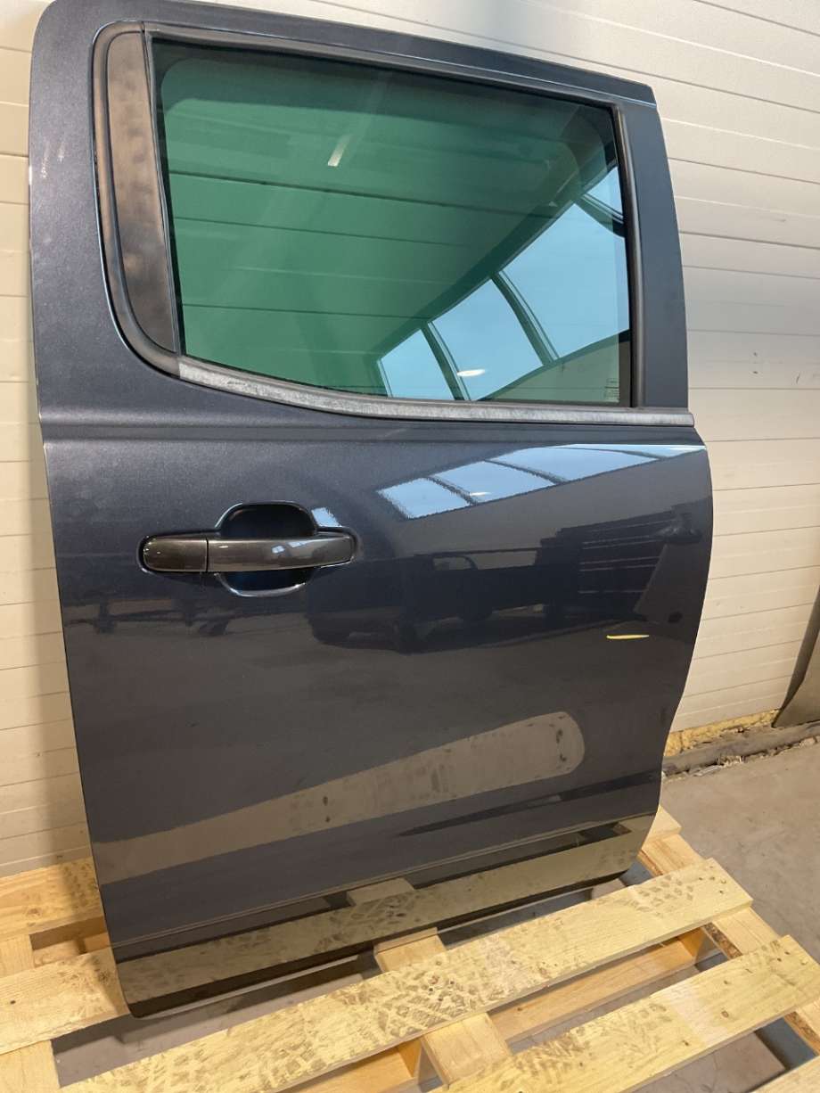 Dør høyre bak til Ford Ranger / Ranger Raptor 2015-2022  (FORD|AB39-2624630-AB|)