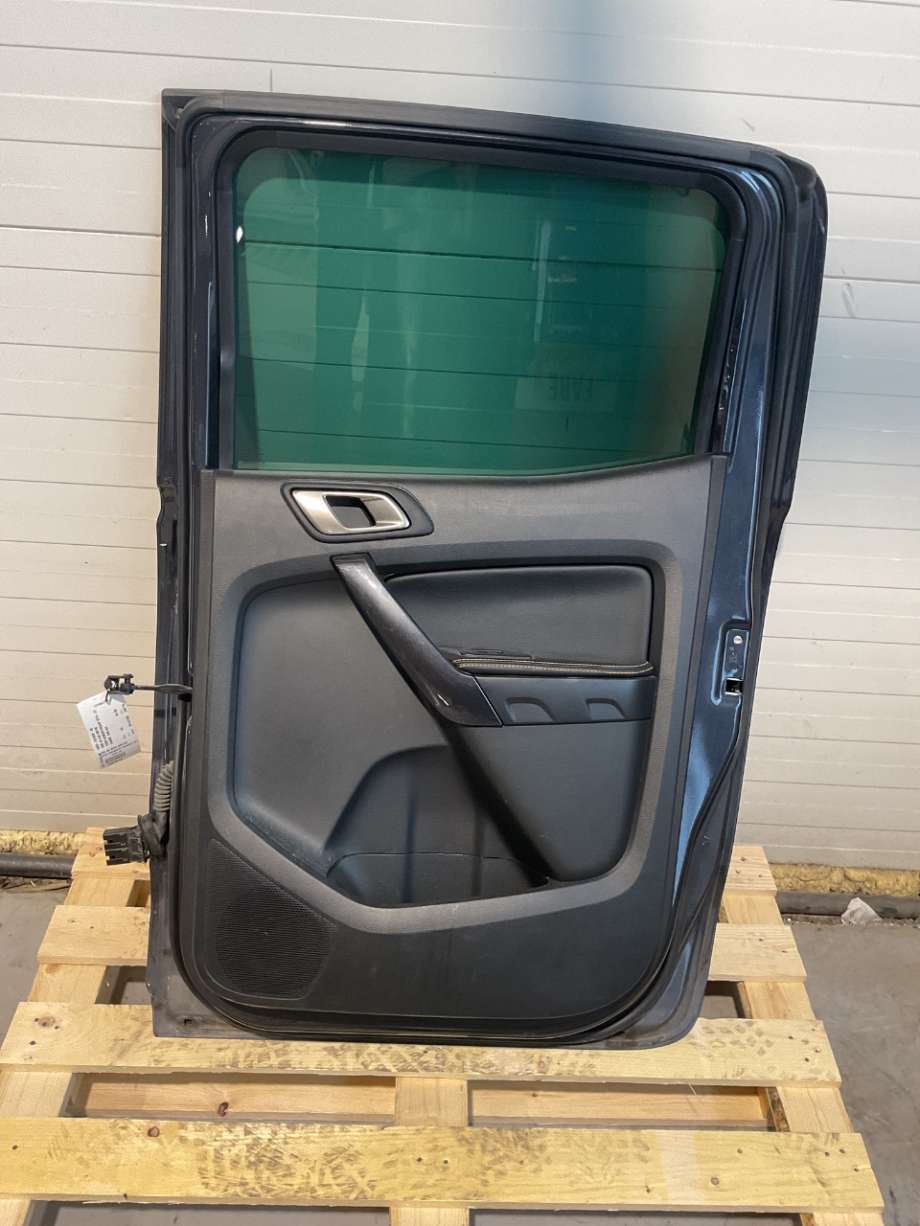 Dør høyre bak til Ford Ranger / Ranger Raptor 2015-2022  (FORD|AB39-2624630-AB|)