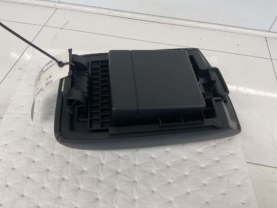 Sete armlene lokk til Ford Ranger / Ranger Raptor 2015-2022  (FORD|AB39-21045C74-BJ3ZHE|)