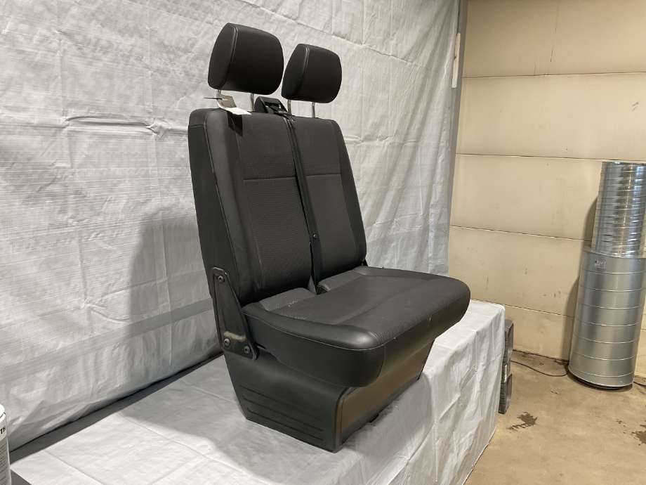 Sete foran høyre til VW Transporter / Caravelle 2015-2019 (T6) (T6) (VOLKSWAGEN|)