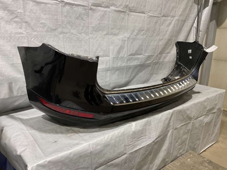 Støtfanger bak til VW Touareg 2010-2018 (Type II)  (VOLKSWAGEN|7P6 807 421 B|)