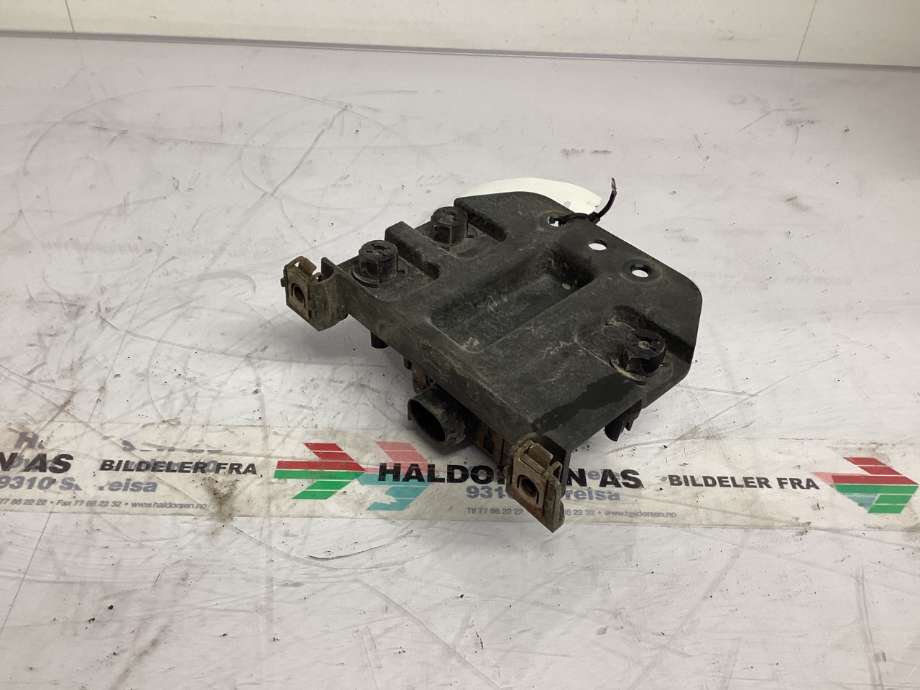 Sensor radar til Tesla Model S 2013-2016 (Fase 1)  (TESLA|1038224-00-B|)