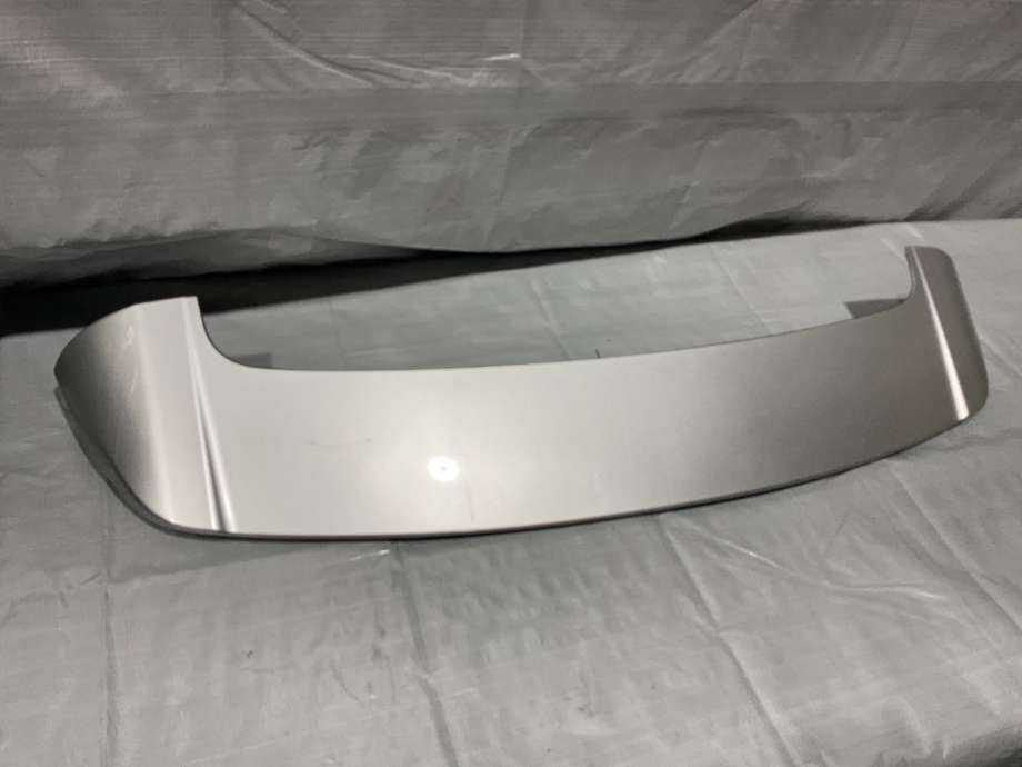 Spoiler bakluke til Toyota RAV4 2013-2015 (Type IV, Fase 1)  (TOYOTA|6810542160|)