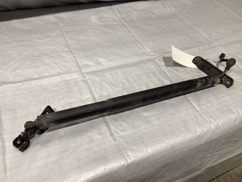 Baklukeåpner motor til VW ID.7 2023-->>  (VW ID.7 GTX STV 5D|14B 827 851 A|HØYRE|)