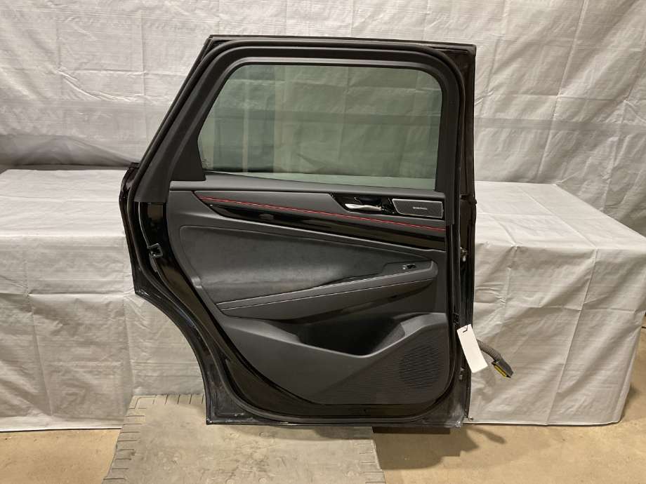 Dør venstre bak til VW ID.7 2023-->>  (VW ID.7 GTX STV 5D|14B 833 055 K|)