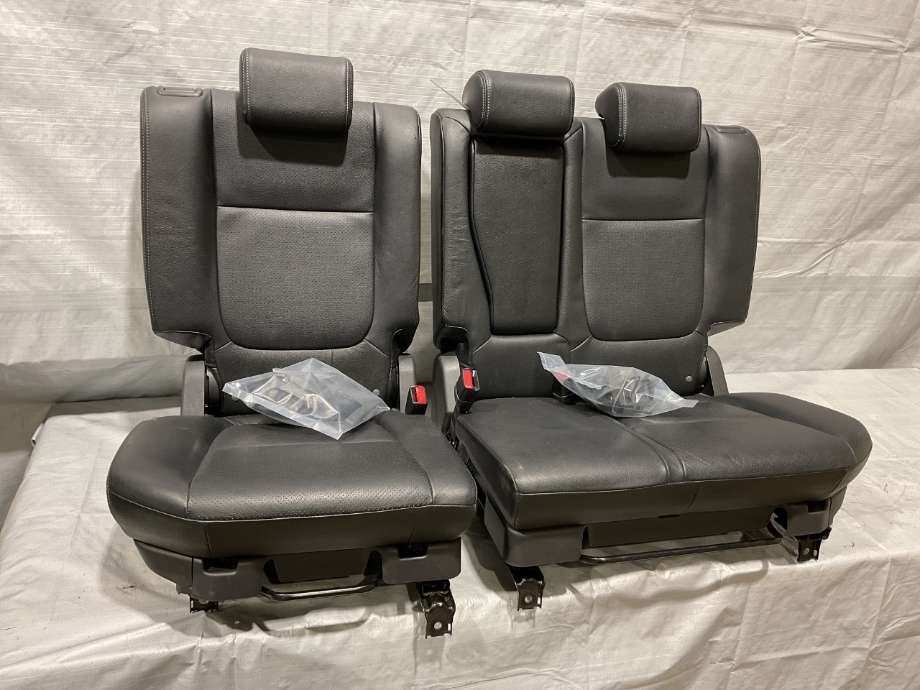 Sete bak til Mitsubishi Outlander 2012-2015 (Type III, Fase 1)  (MITSUBISHI|)