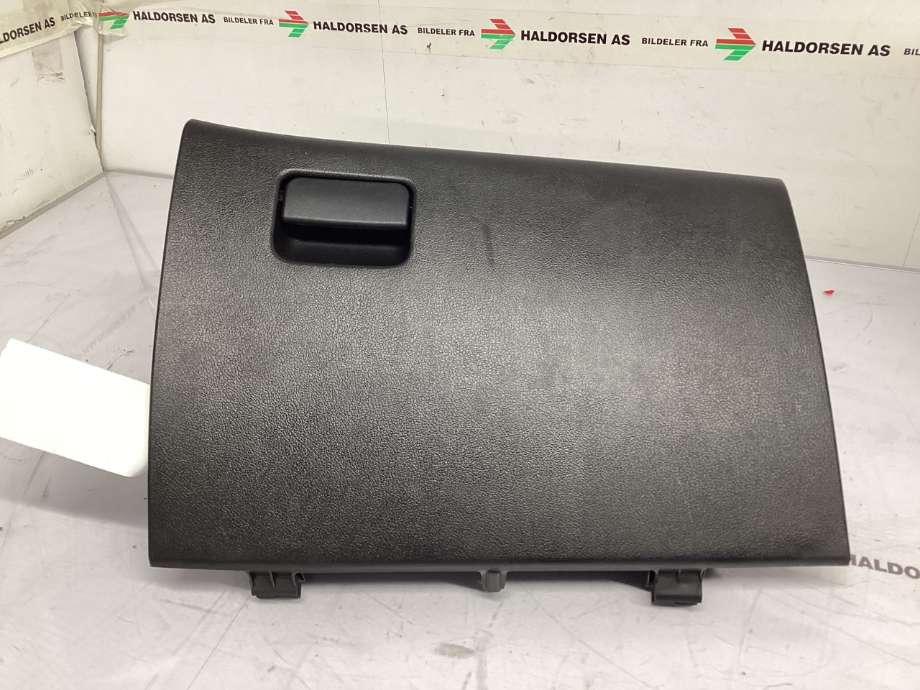 Hanskerom til Mitsubishi Outlander, 2012-2015 (Type III, Fase 1)  (MITSUBISHI|8006A509XA)