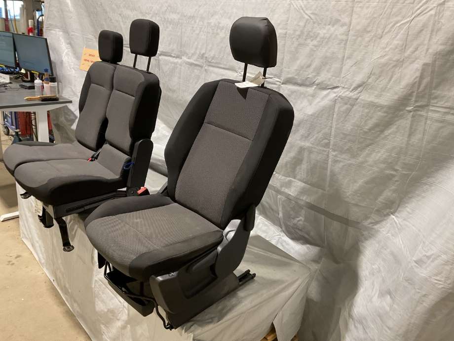 Sete foran venstre til Peugeot Partner 2019-->> (Type III)  (Peugeot Partner|)