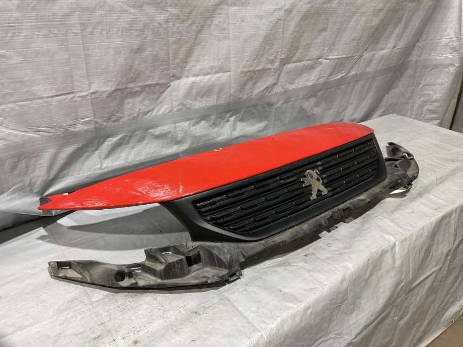 Grill til Peugeot Partner 2019-->> (Type III)  (Peugeot Partner|16 326 559 80|)