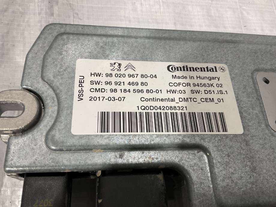 Styreenhet tenning til Toyota Proace 2016-->> (Type II)  (TOYOTA|SU001A6994||9802096780)