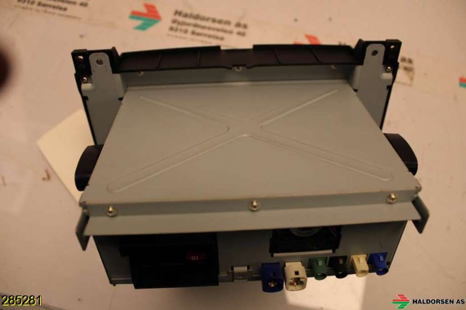 Bilstereo navigasjon til Mercedes Vito 2014-->> (W447) (W447) (MERCEDES|A 447 900 23 21|A 447 900 29 19|A 447 900 83 19)