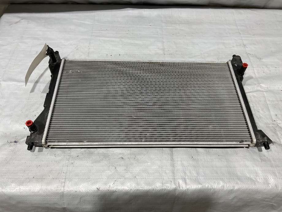 Radiator (automat gir) til Honda e, 2020-->> (HONDA|1J01061M003)
