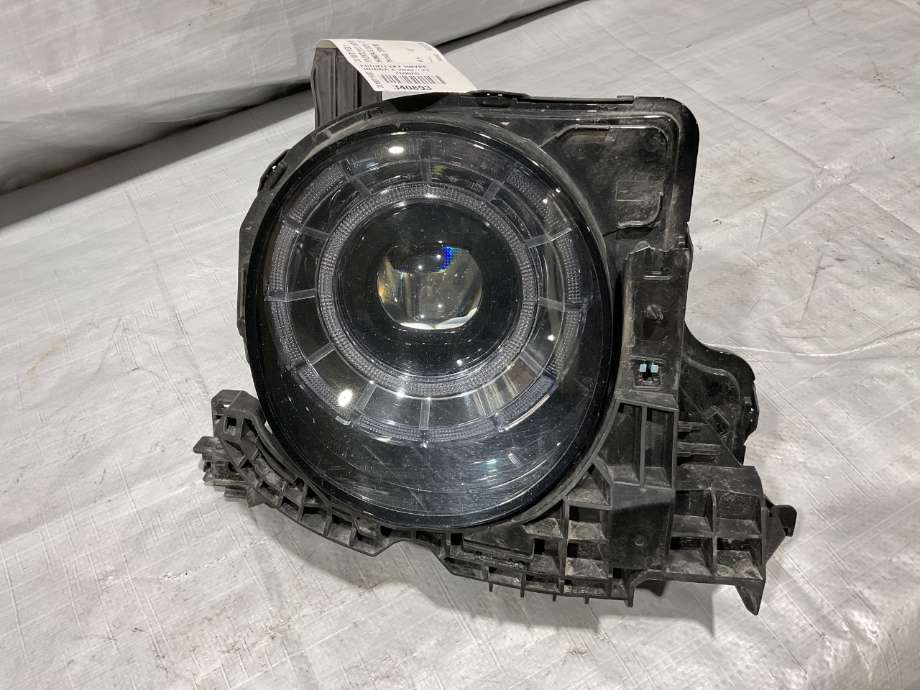 Frontlykt høyre halogen til Honda e, 2020-->> (HONDA|33100TYFG01)