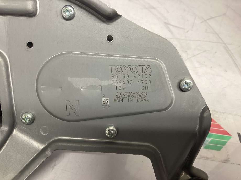 Viskermotor bakrute til Toyota RAV4, 2019-->> (Type V) (TOYOTA|8513042102)