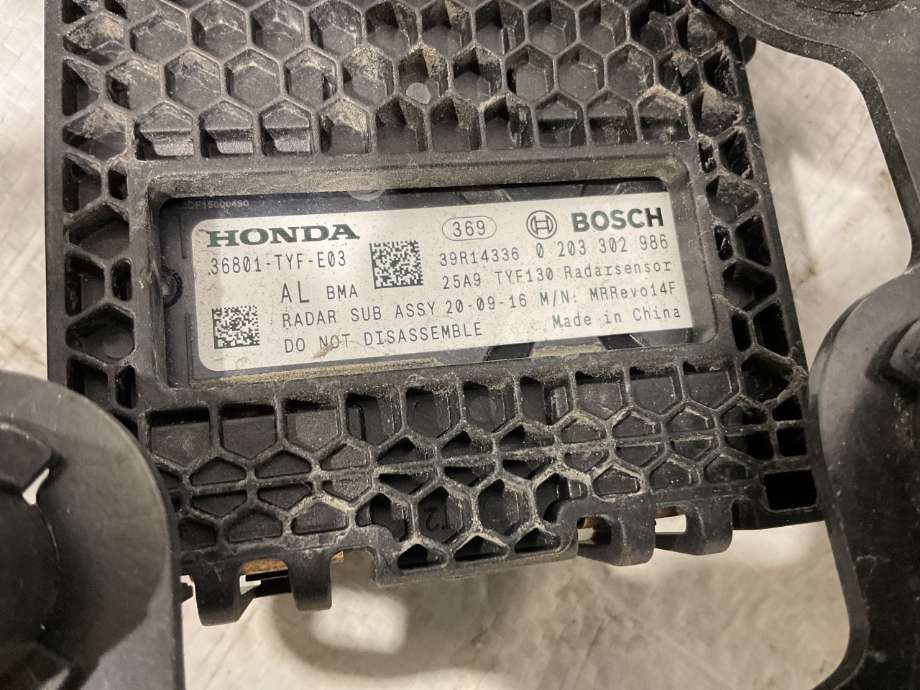 Sensor radar til Honda e 2020-->>  (HONDA|36803TYFG12|)