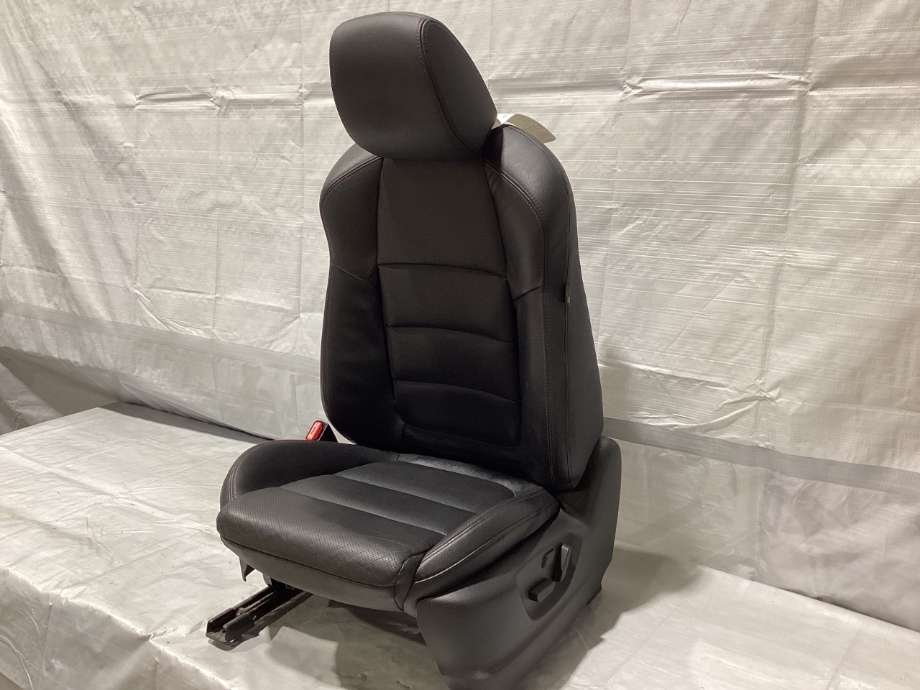 Sete foran venstre til Mazda CX-5 2012-2017 (Type I)  (MAZDA|)